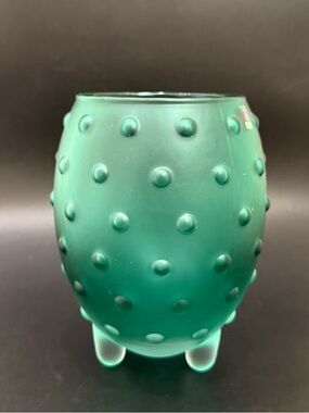 Iittala Finland Tiina Nordstrom “Major” Green Satin Art Glass 3-Footed 7” Vase